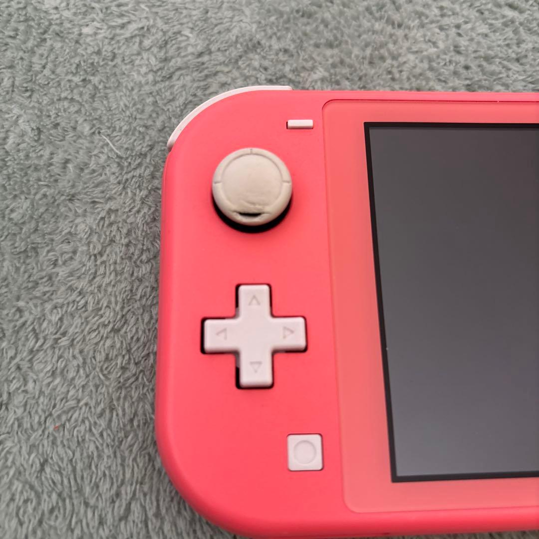 Switchライト　ピンク　ケース付き