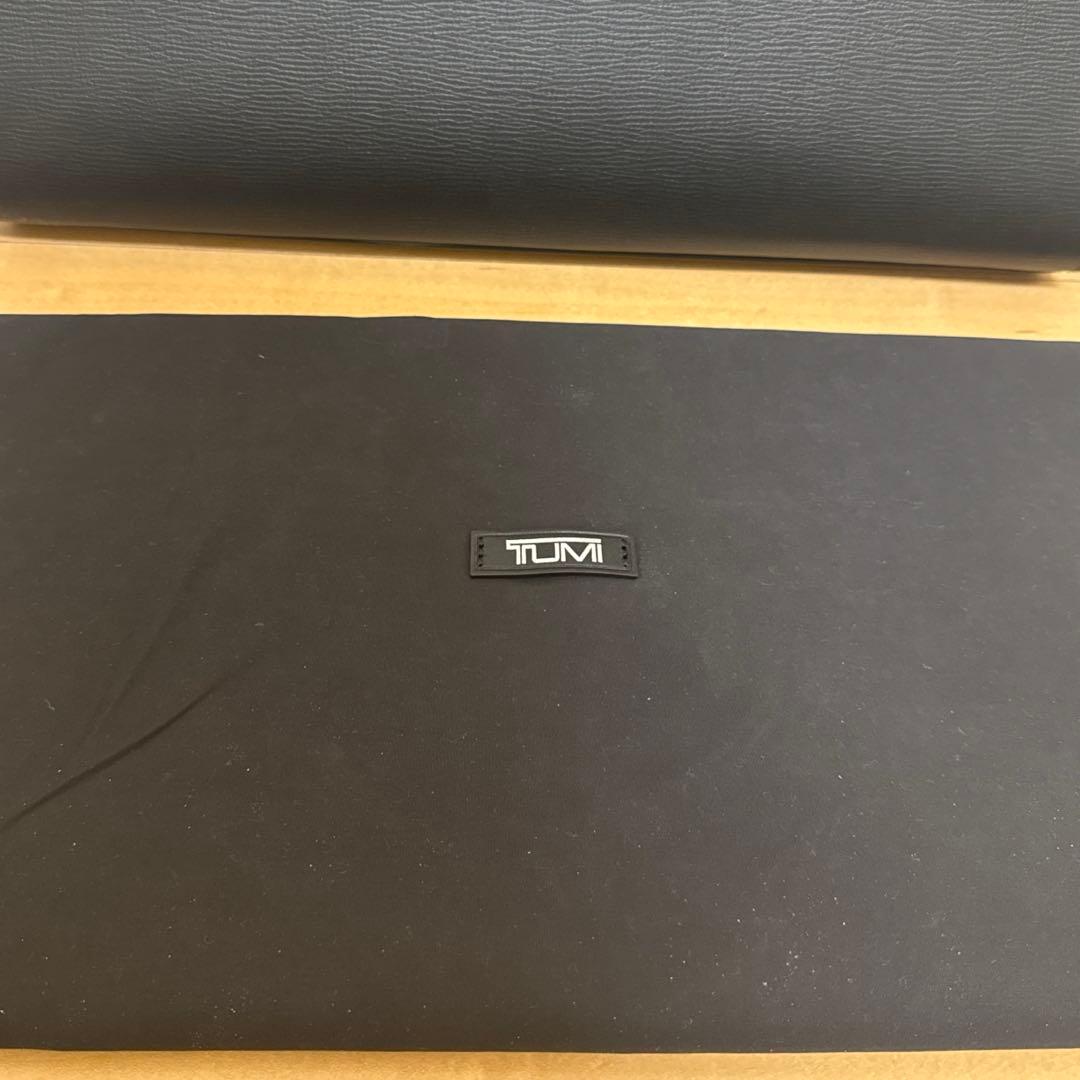 TUMI TURIN SAVONA SLIM BRIEF トゥミ サヴォナ