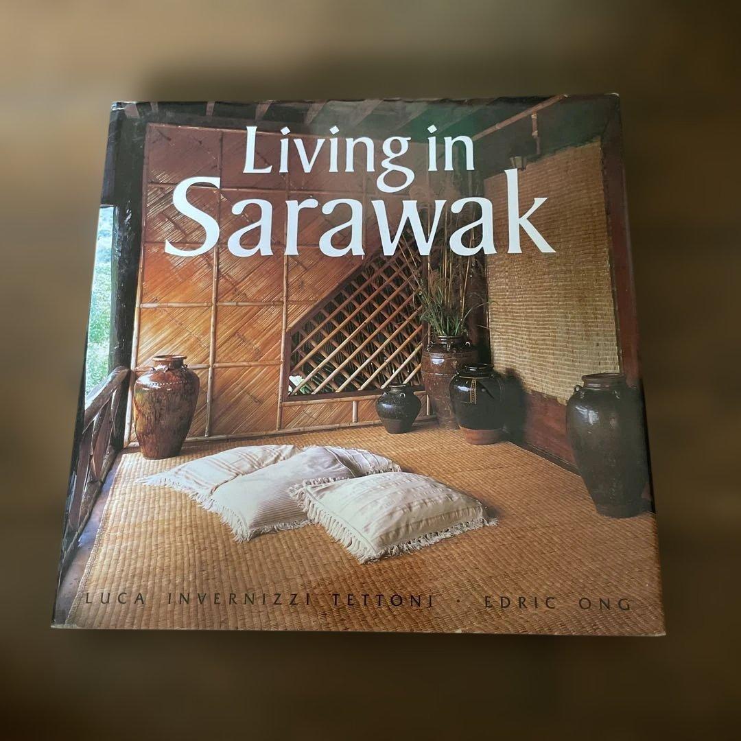 洋書 Edric Ong Living in Sarawak