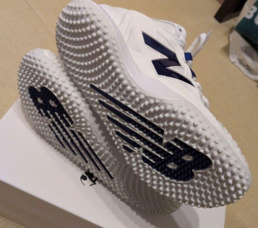 美品 メンズ 大谷翔平24cm ニューバランスOhtani v1 Trainer