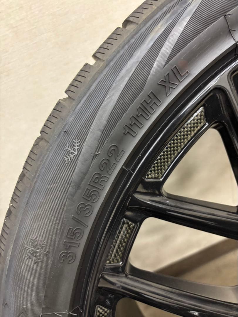 m*8様  x7 タイヤ・ホイールセット 2024年製 22インチ