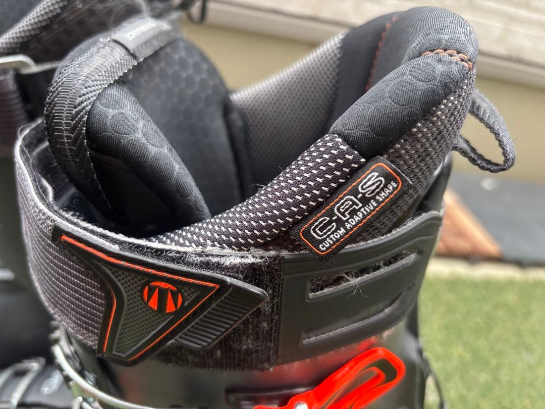 オススメTECNICA スキー ブーツ 28.0、28.5cm 325mm