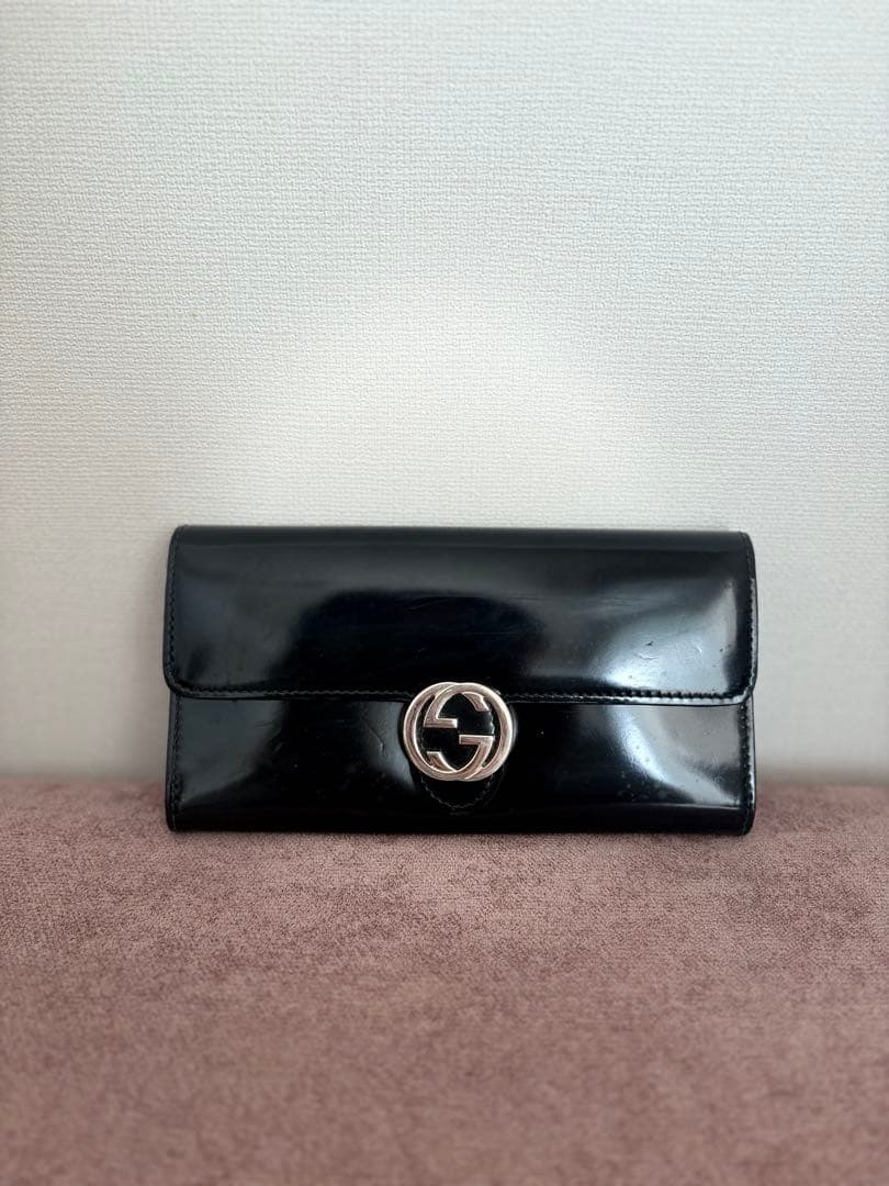 GUCCI ブラック エナメル 長財布