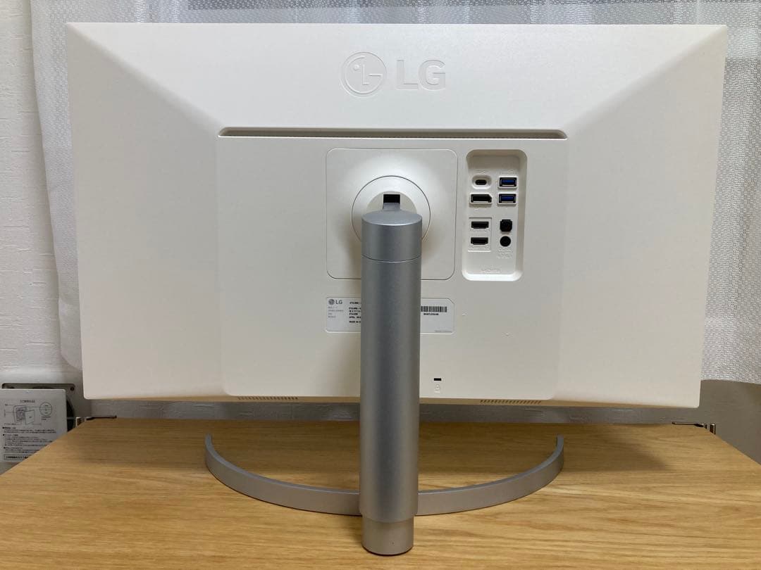 LG モニター ディスプレイ　27UL850-W 27インチ