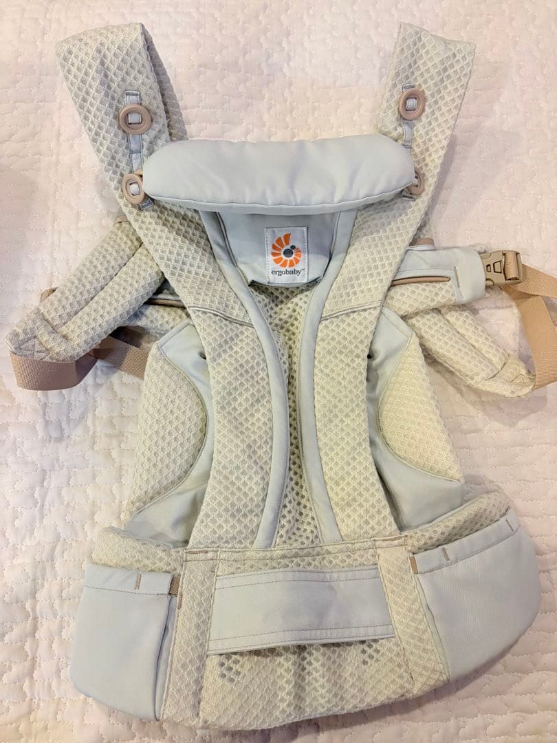 エルゴベビー　オムニブリーズ　ergobaby 抱っこ紐　サンドベージュ日本限定