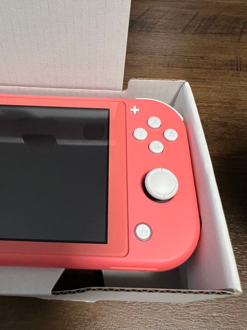 Nintendo Switch Lite コーラル＋あつまれ どうぶつの森