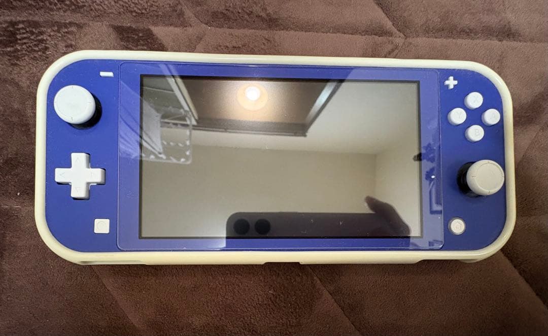 Nintendo Switch Lite 青 ピカチュウデザイン