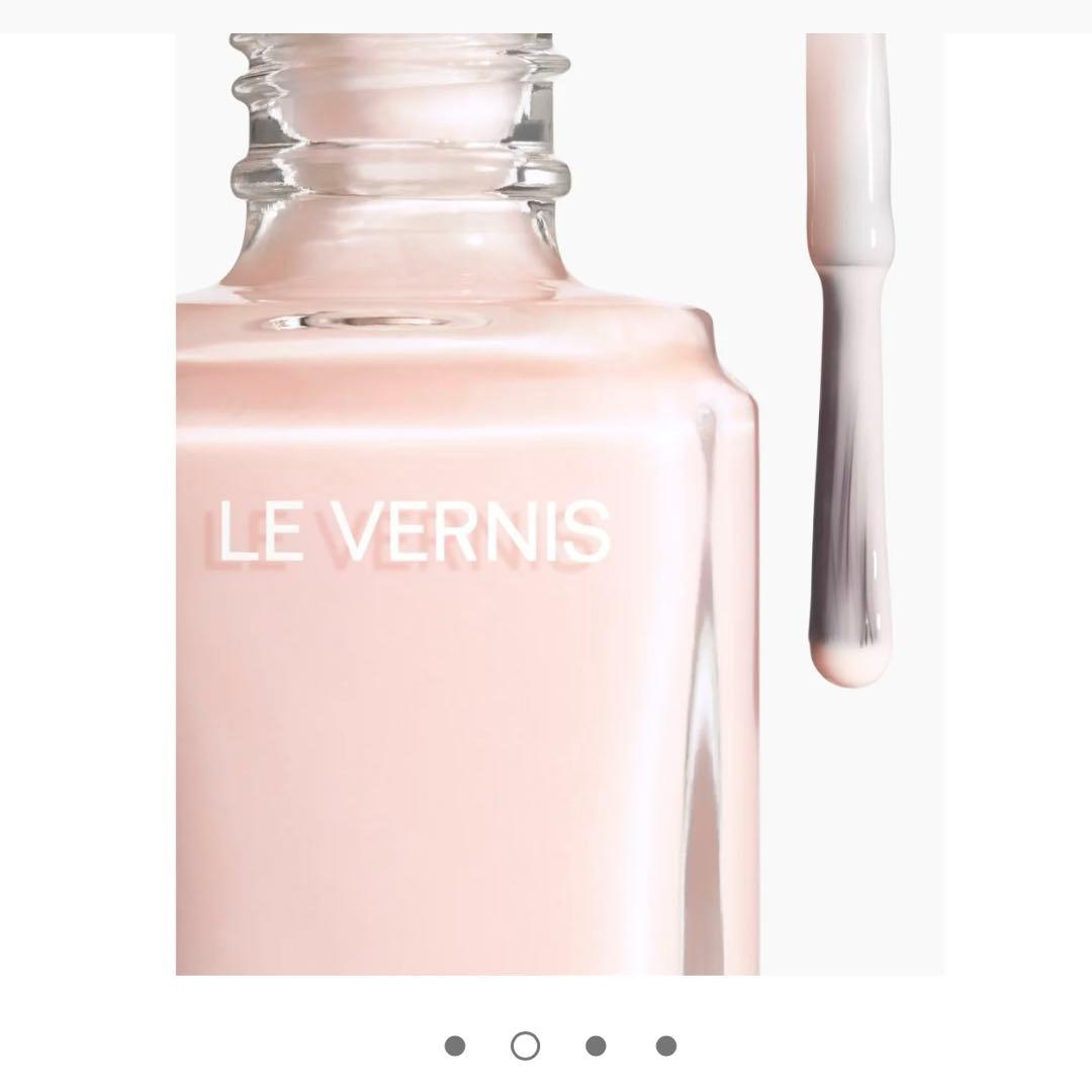 【新品未使用】CHANEL ギフトBOXセット ヴェルニ ネイル