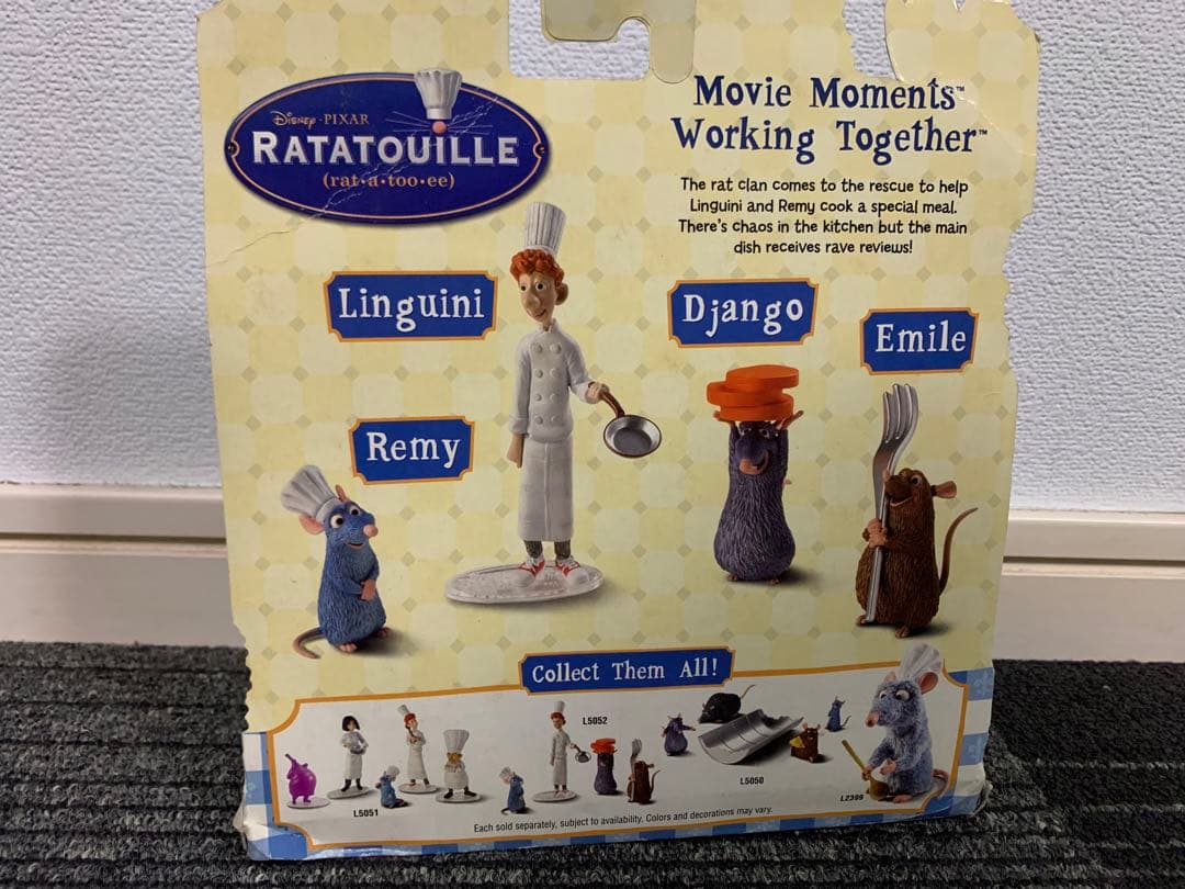 ディズニー ピクサー　レミーのおいしいレストラン　フィギュア 新品未開封