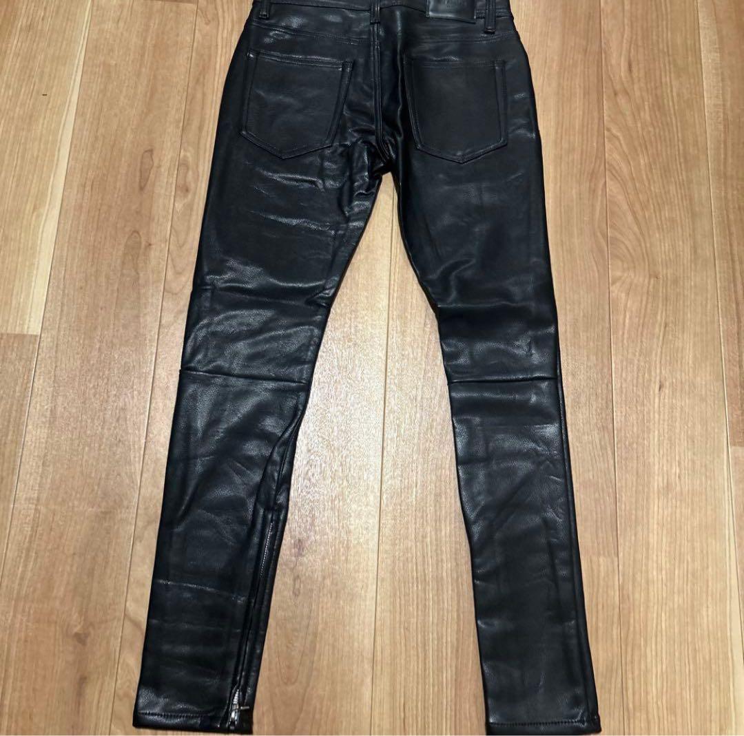 VALABASAS【新品未使用】スキニーチャックレザーパンツ (umiさん専用)