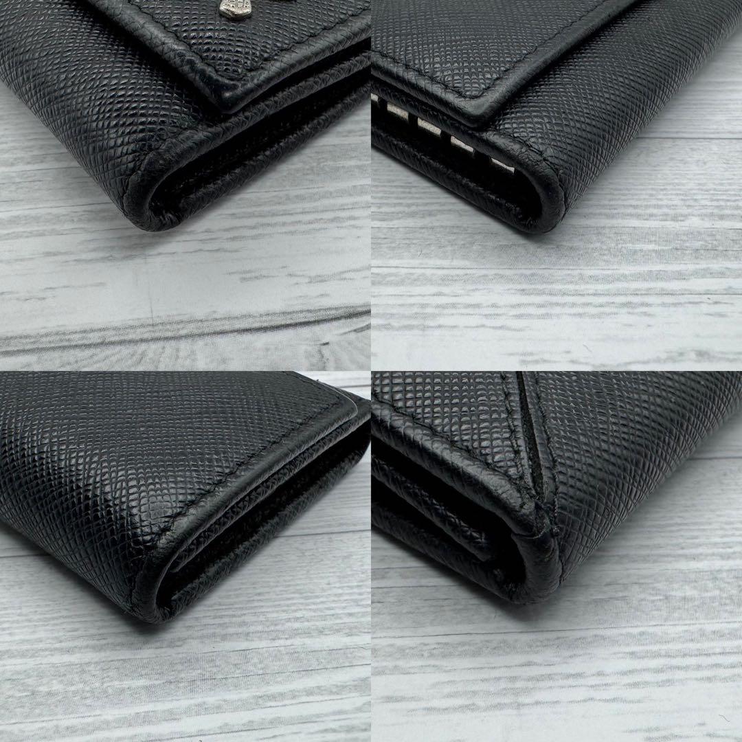 【美品】PRADA　キーケース　6連　 サフィアーノ シルバー金具 ブラック