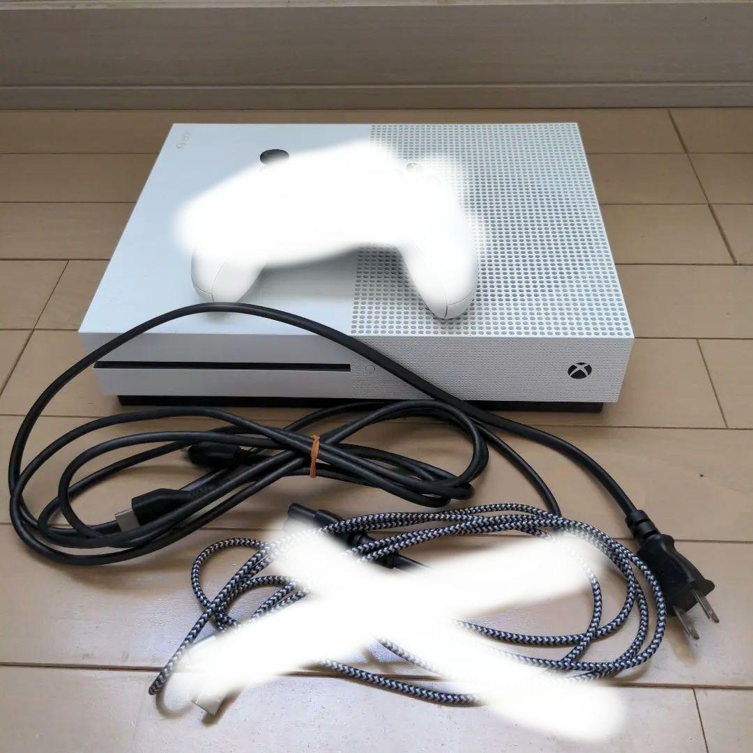 エックスボックス　ワン　S本体➕コードのみ