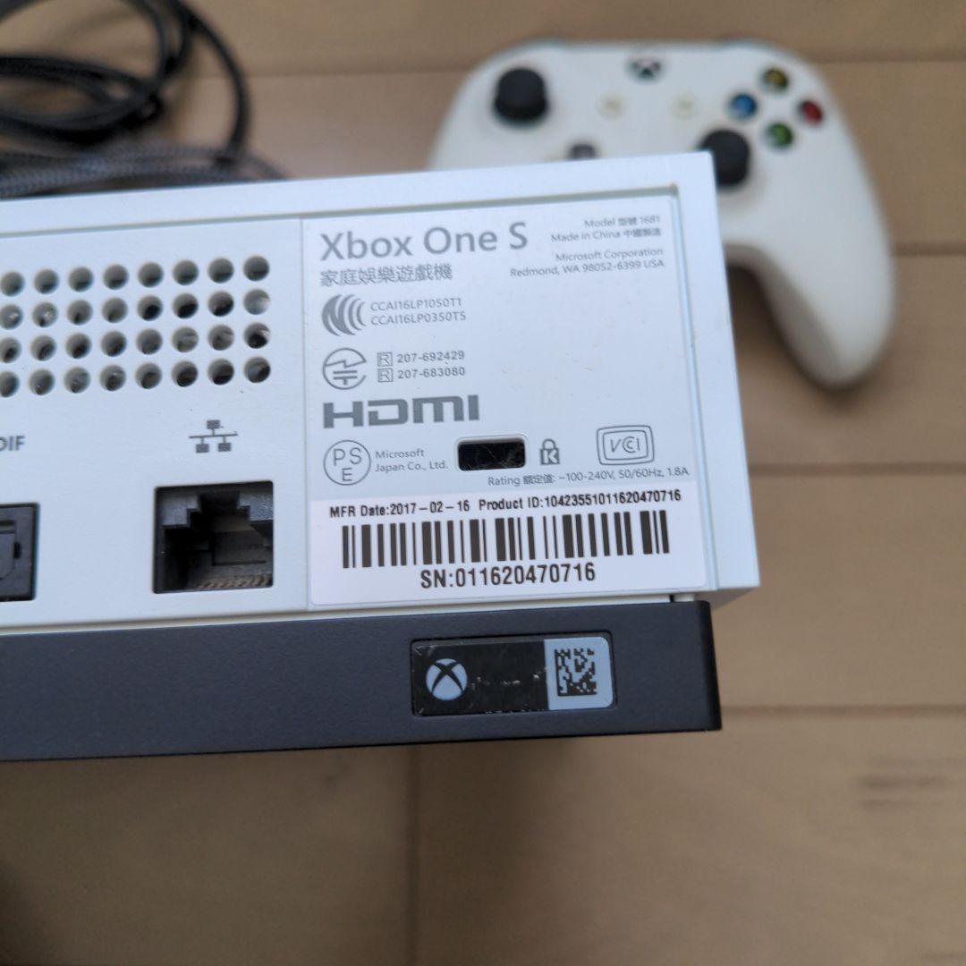 エックスボックス　ワン　S本体➕コードのみ