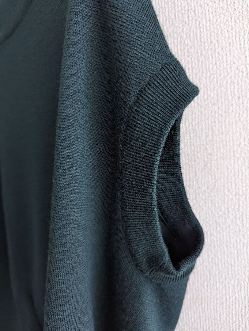 【美品】ENFOLD タック変形　ニットベスト　深緑