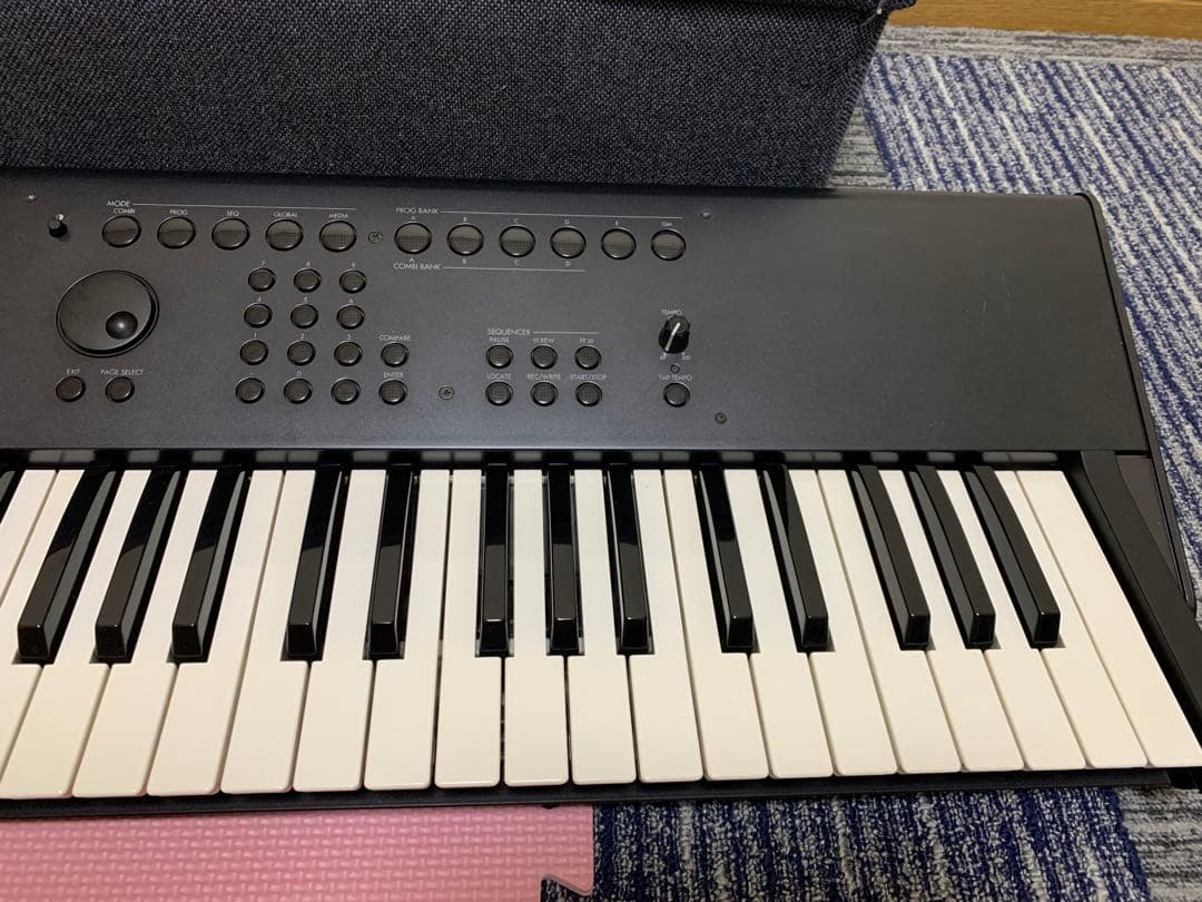 KORG M50-73 鍵