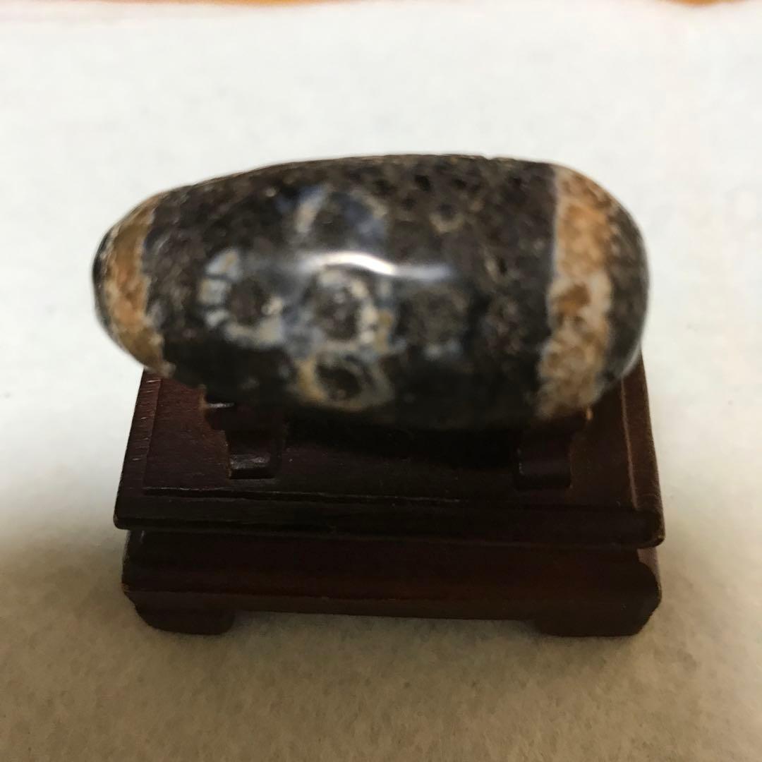 超激レア珍品‼︎ 古代老礦石　龍紋　たまご型閃電五眼天珠　フジヤマ