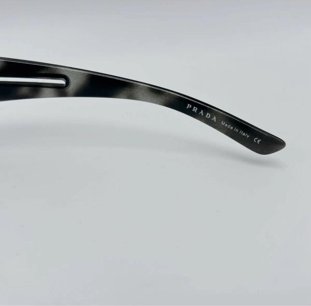 PRADA スクエア型サングラス gradation sunglasses