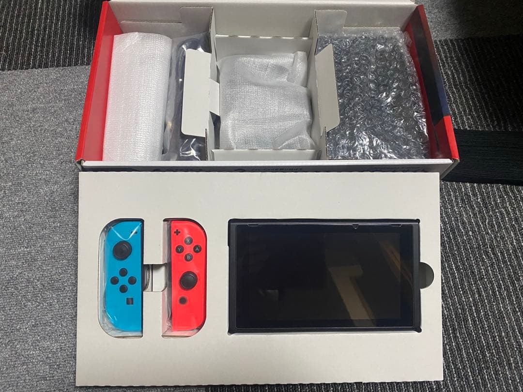 Nintendo Switch 本体　おまけ付き