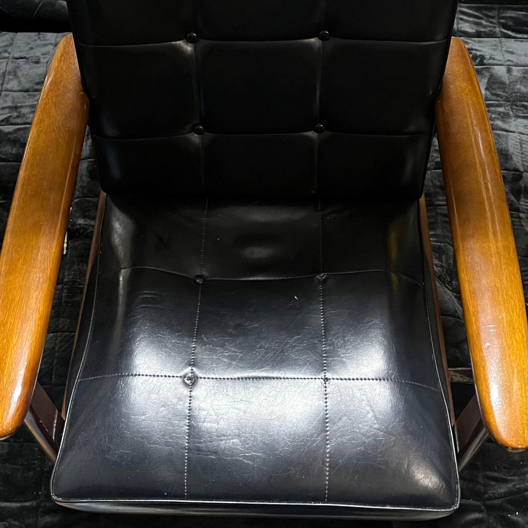 カリモク60 1人掛けソファ ブラック