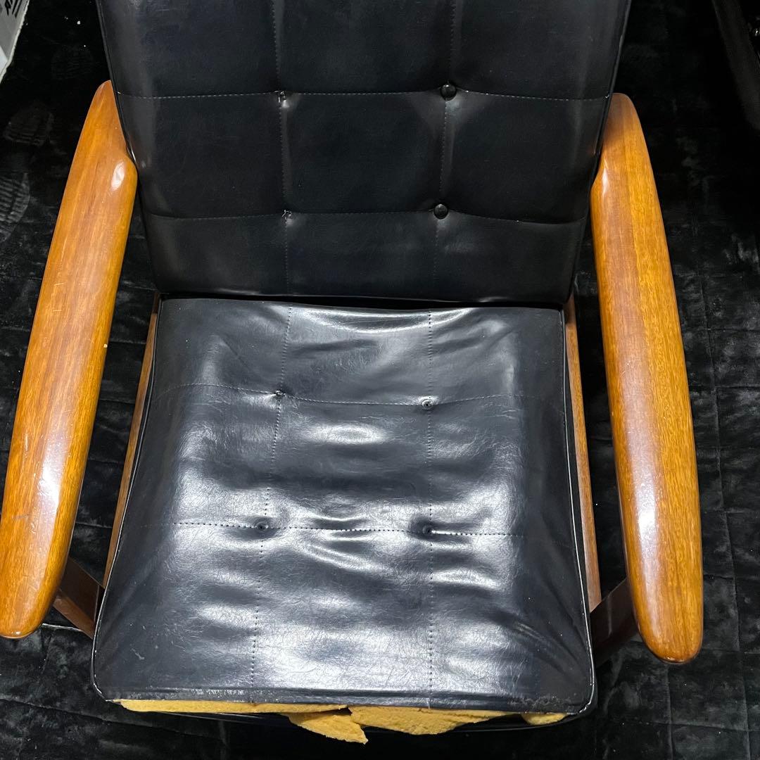 カリモク60 1人掛けソファ ブラック