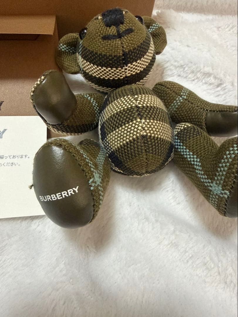 BURBERRY テディベアチャーム