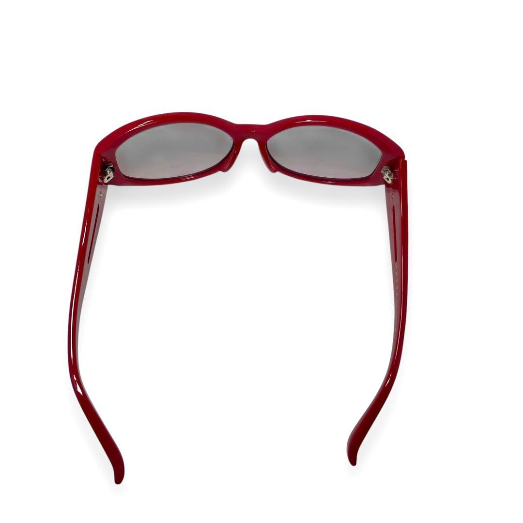 プラダスポーツ　サングラス　レッド　サイドロゴ