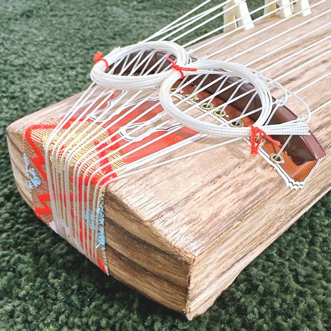 【未使用】ミニ琴 13弦 全長42cm 短琴 畳台座・お琴の手びき 和楽器