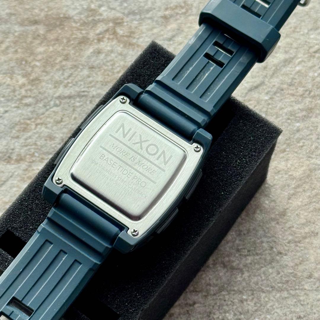 NIXON ニクソン ベースタイドプロ BASE TIDE PRO