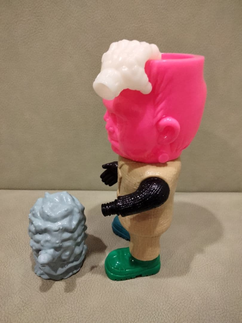 ソフビ　kaijurestaurant Bloody Franky Candy