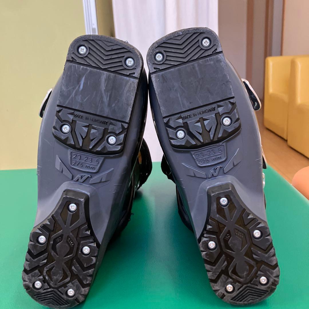 Nordica Sport 66V スキーブーツ