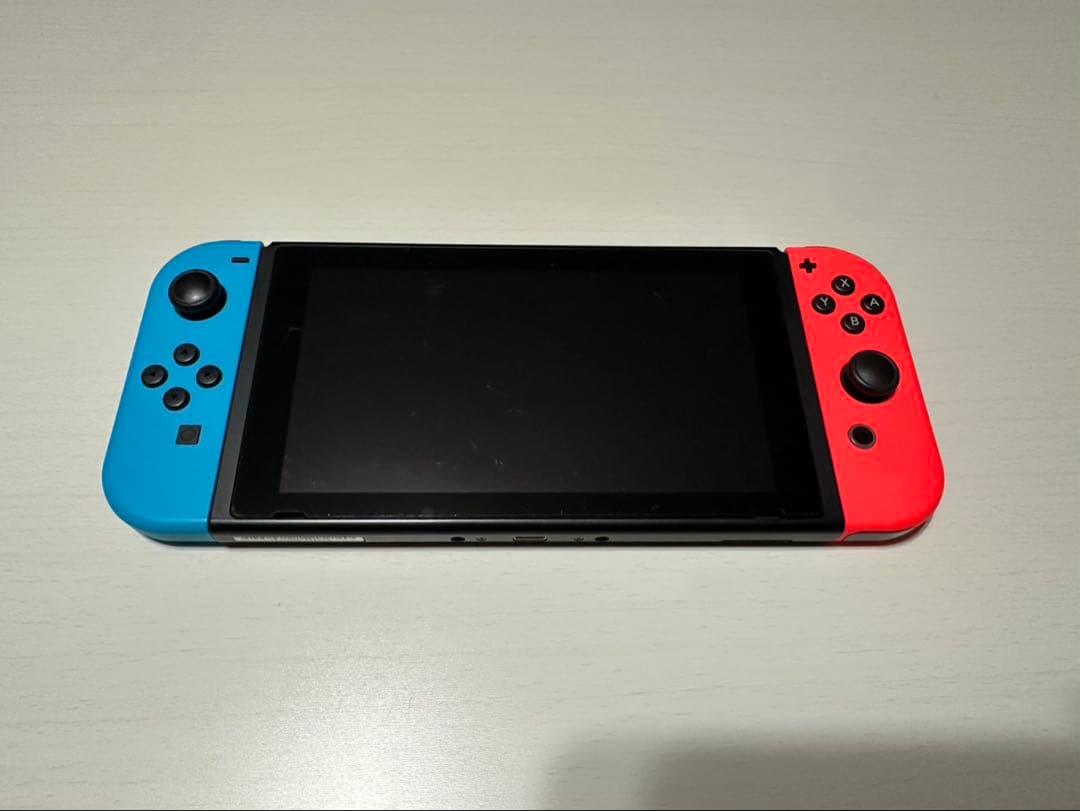 Nintendo Switch本体青/赤Joy-Con