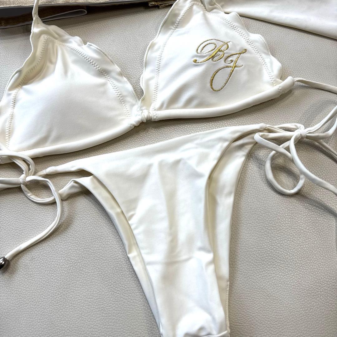 ベストボディジャパン　bestbodyjapan ビキニ　白　公式ビキニ