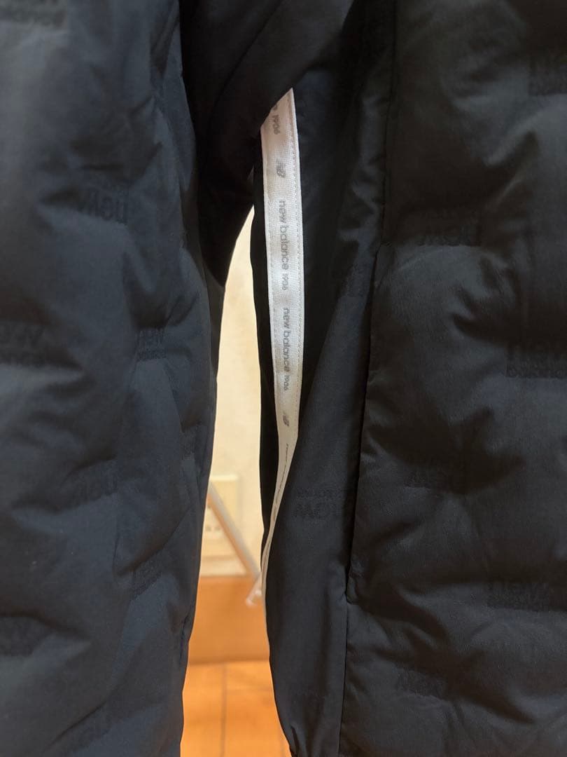 New Balance レディースジャケット ブラック