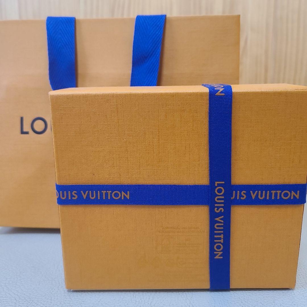 LOUIS VUITTON 名刺入れ