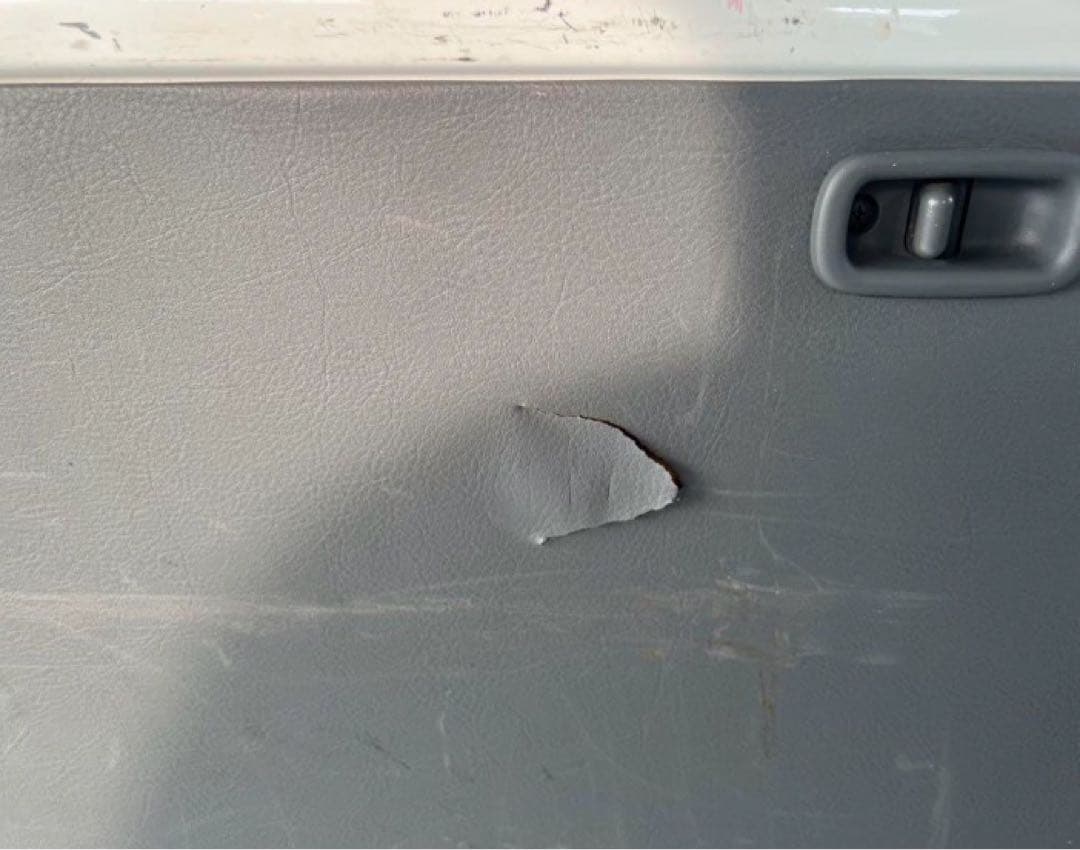 ミニキャブ 高年式　ルーフキャリア付き　売り切り