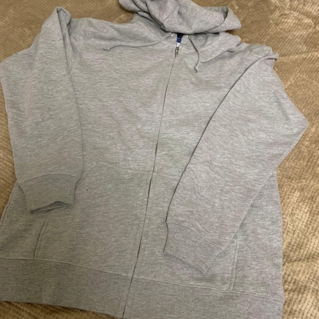 中森明菜さんのパーカー