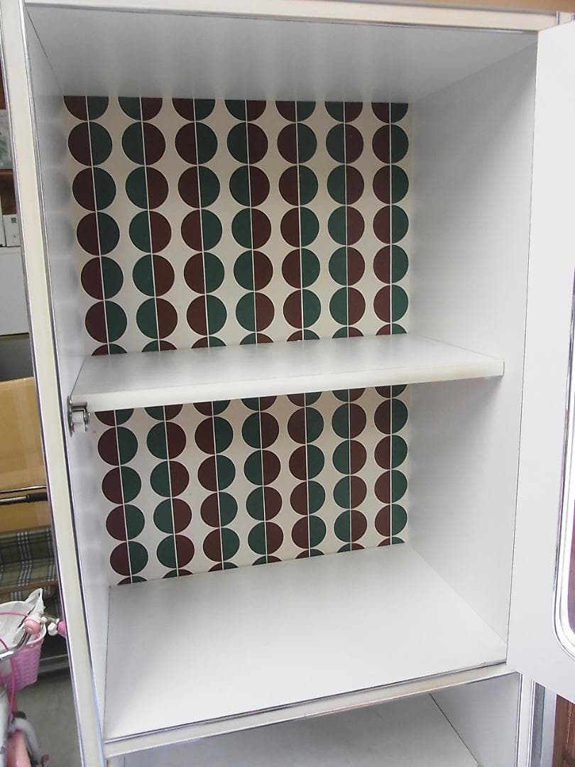 あ*ひ様 アーチ窓　レトロポップ　食器棚　飾り棚　陳列棚　傷汚れあり　昭和家具