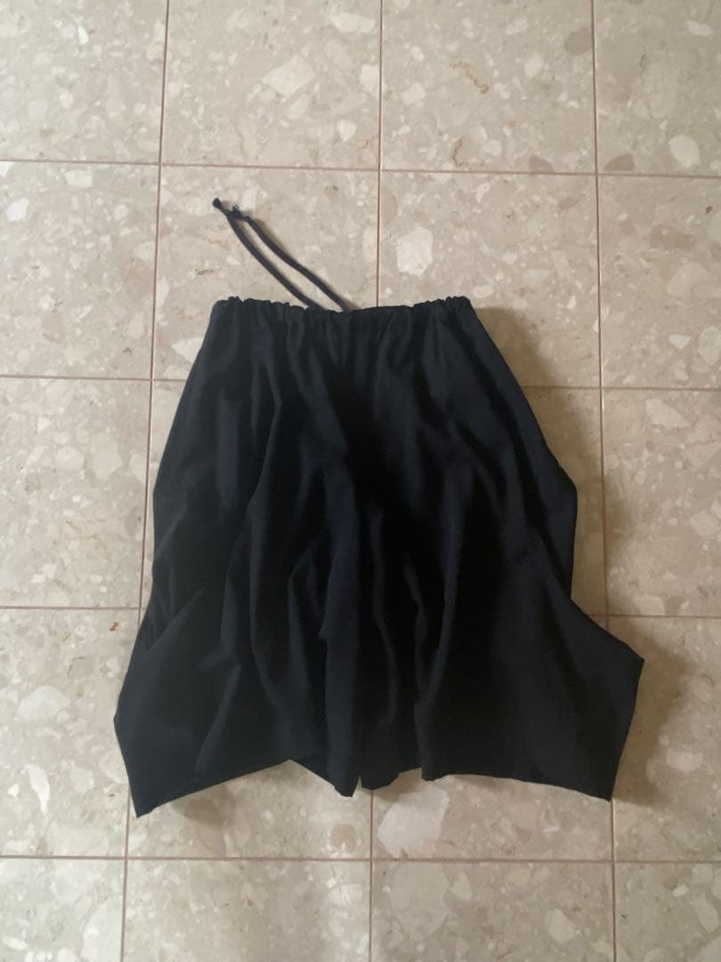 コムコム　変形ハーフパンツ