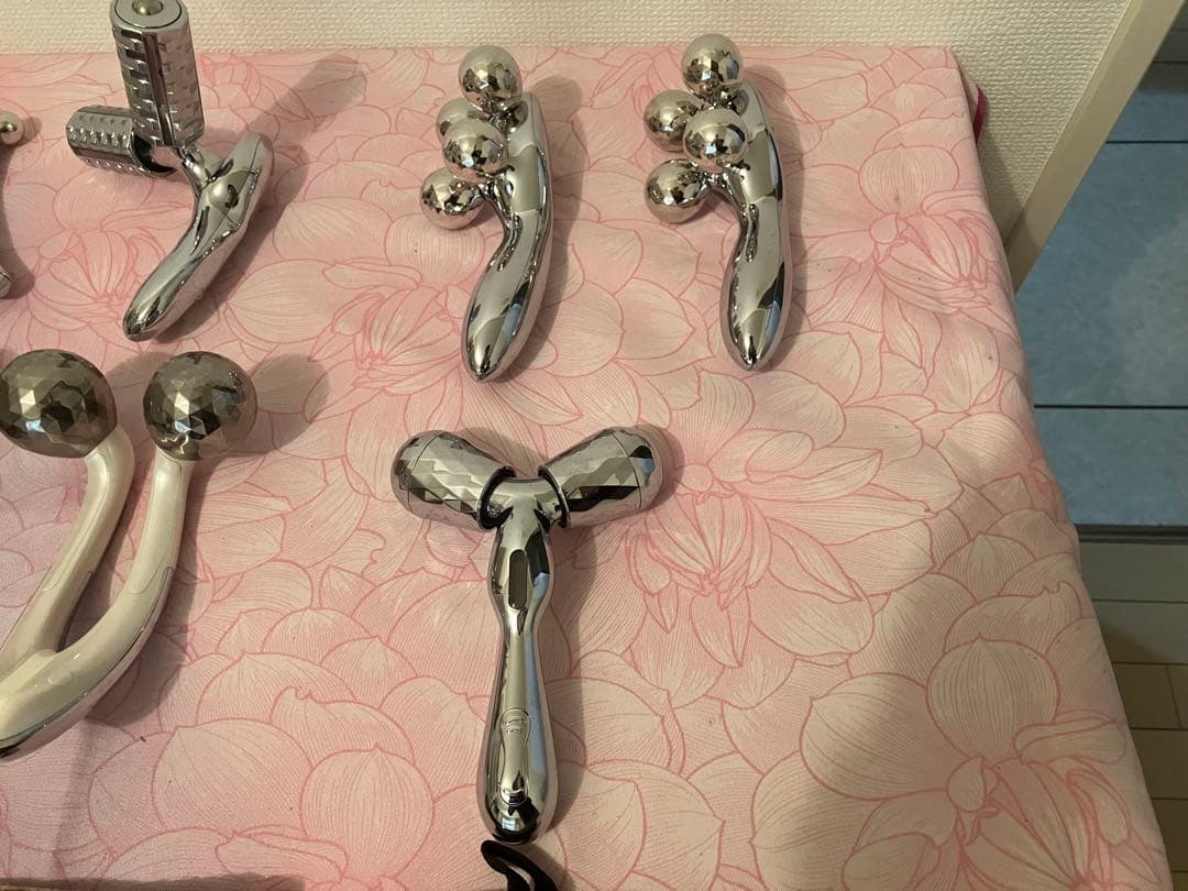 投売り　ReFa 美顔ローラーセットとリンクルクリーム　ケース　まとめ売りセット