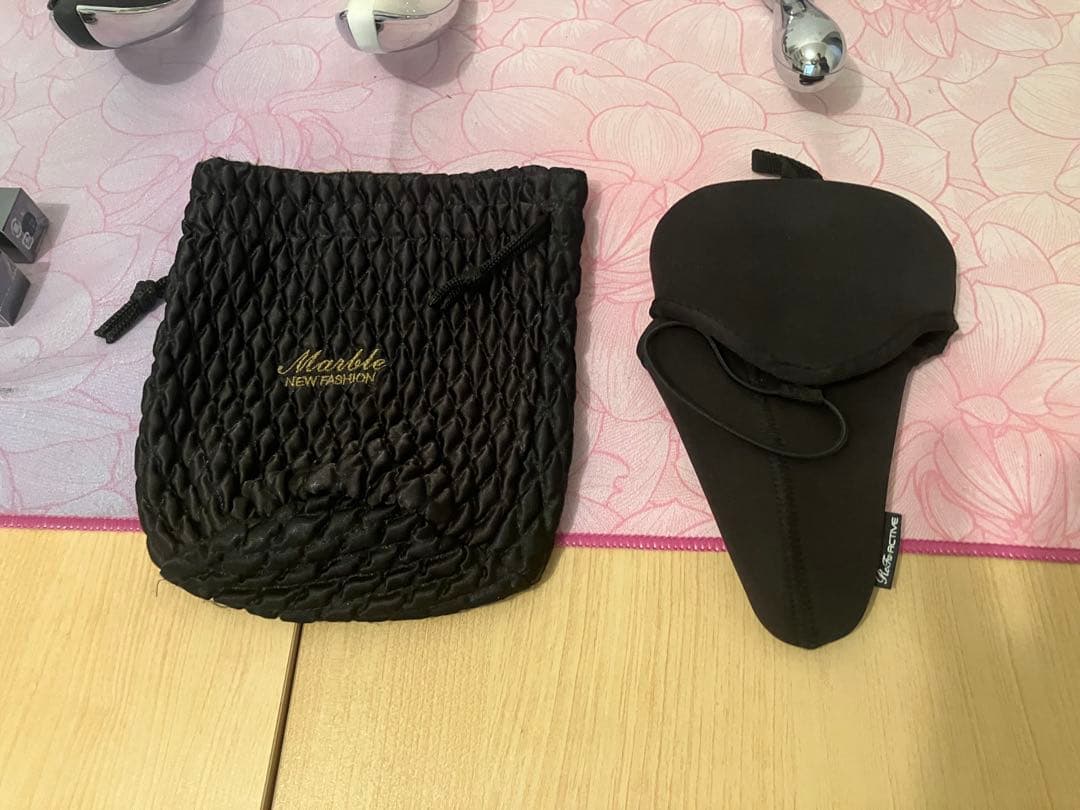 投売り　ReFa 美顔ローラーセットとリンクルクリーム　ケース　まとめ売りセット