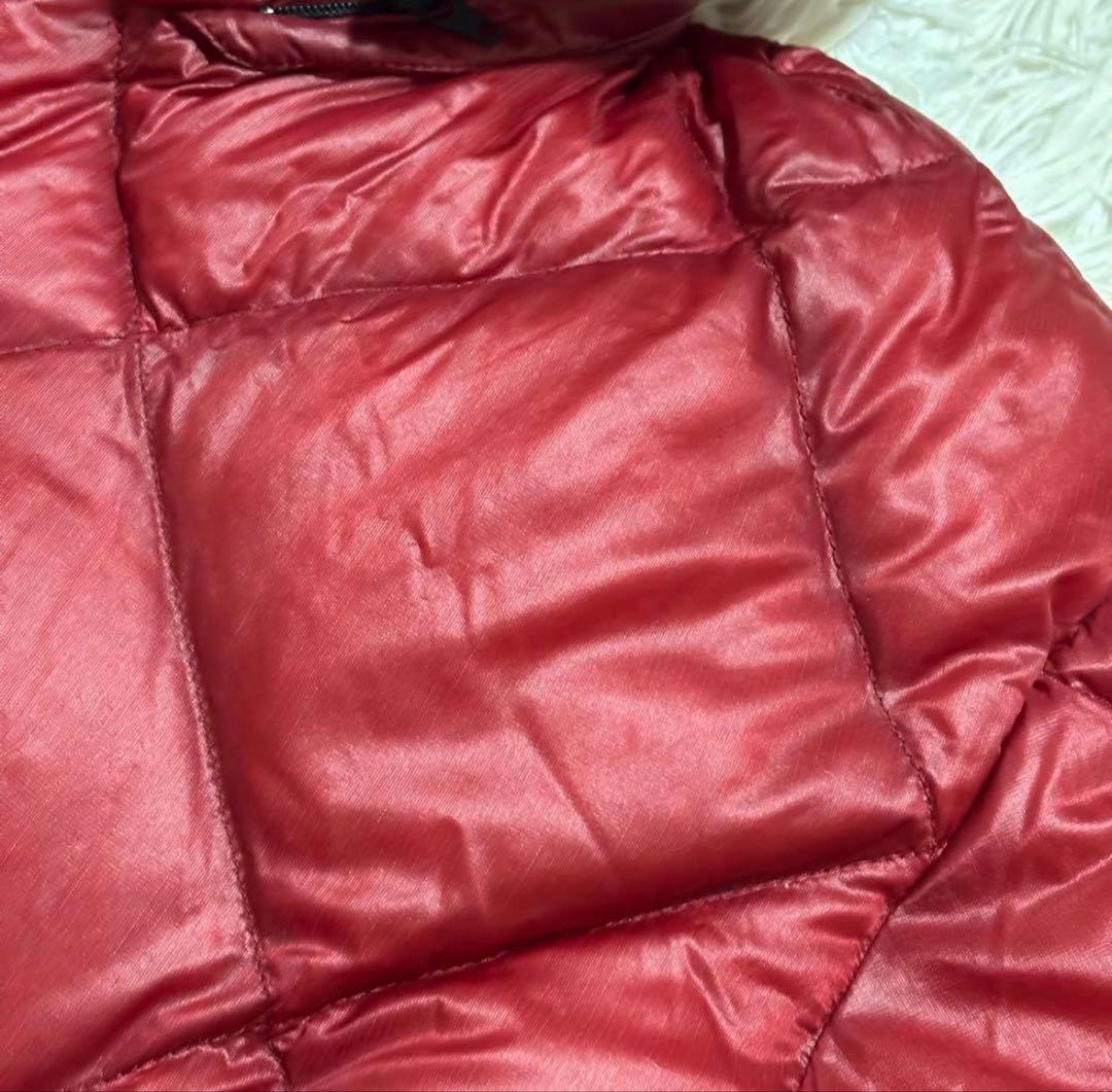 EDDIE BAUER 赤 フード付きダウンジャケット