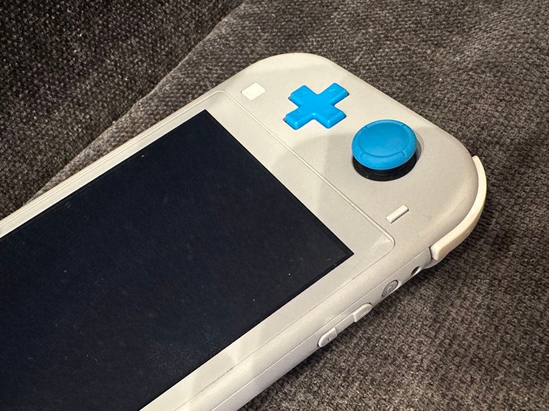 Nintendo Switch Lite ザシアン•ザマゼンタ