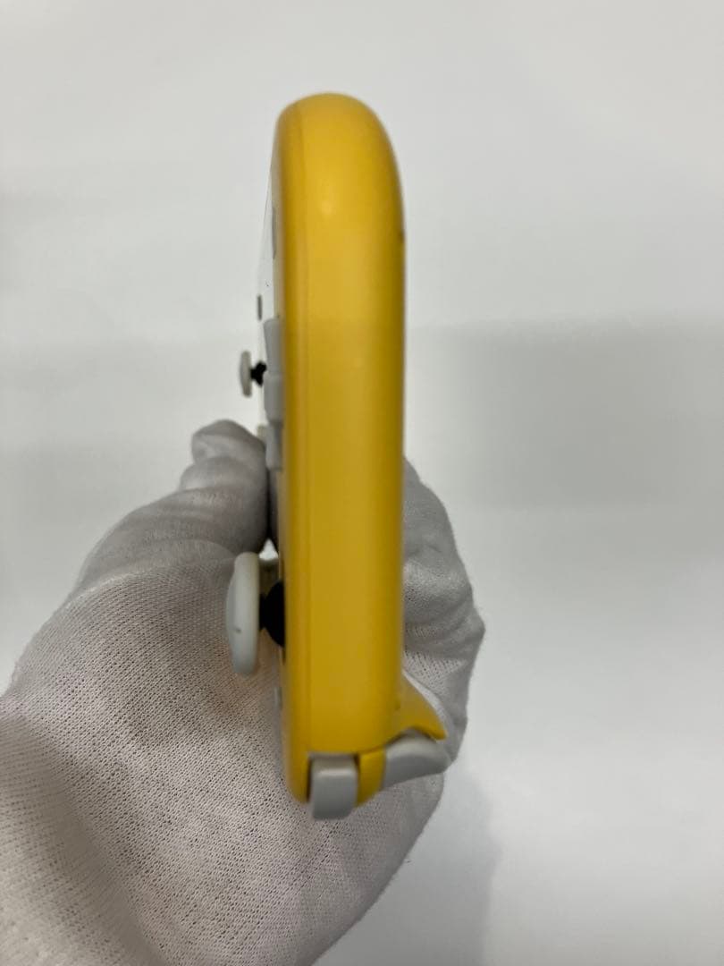 美品！Nintendo Switch Lite イエロー