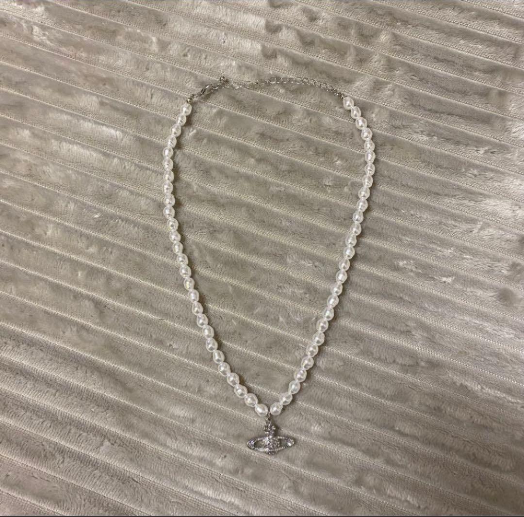 【美品】 Vivienne Westwood パールネックレス