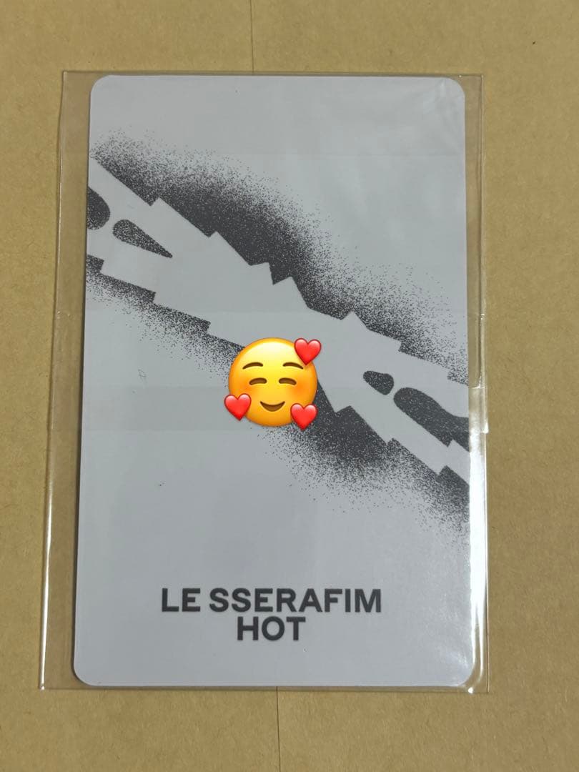 LE SSERAFIM ルセラフィム チェウォン　直筆サイン入り