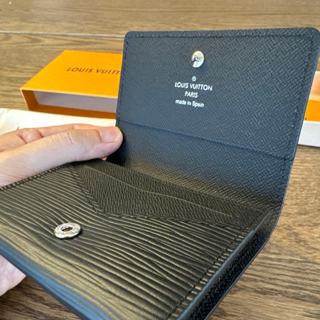 極美品 鑑定OK! LOUIS VUITTON 名刺入れ エピ 未使用 正規品