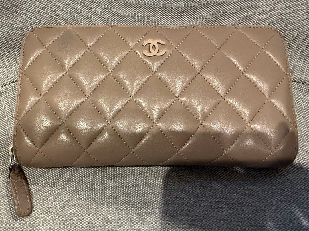 【値下げ不可】CHANEL マトラッセ ラムスキン 長財布　シャネル