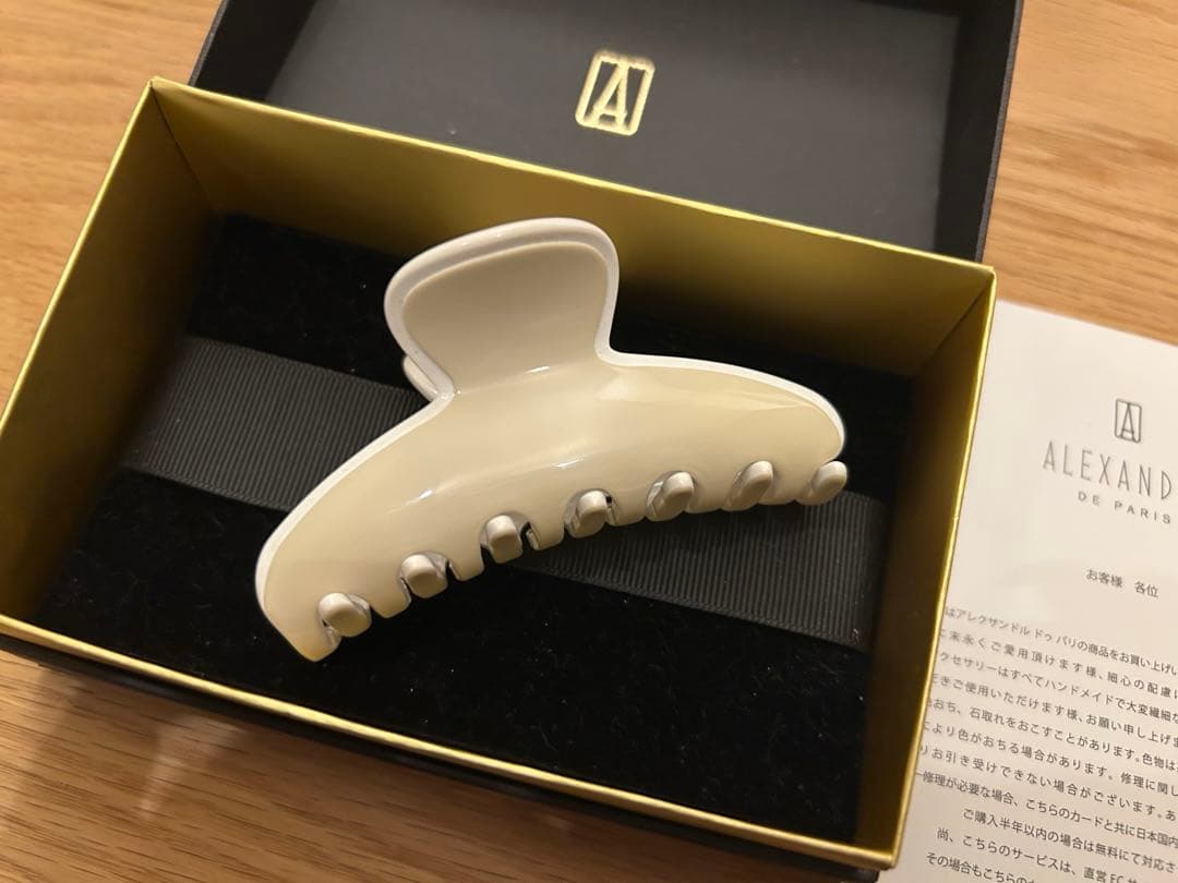 ほほさま専用アレクサンドルドゥパリ　ツートンヘアクリップ　ベージュ×ホワイト