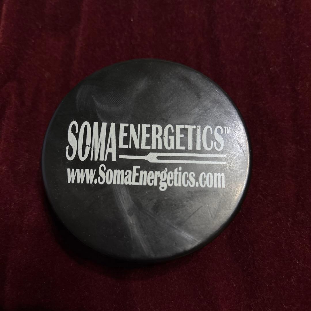 ソーマエナジェティクス社製　ソルフェジオチューナー音叉 6本とアクティベーター