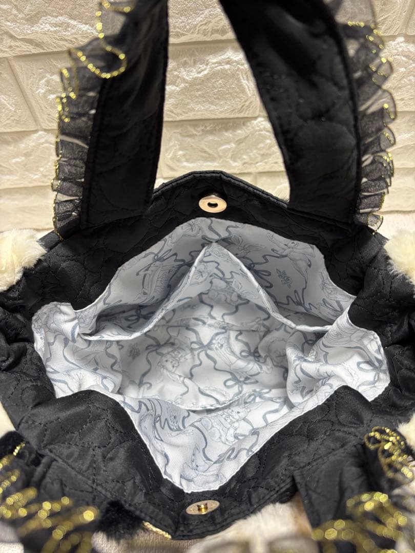 ニ*タ様 コヤンイサムチョン　ハンドメイド　ファーギャザーバッグ　黒うさちゃん